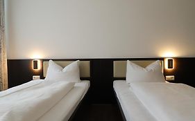 Am Südtor 3*